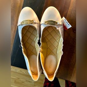 Women’s Michael Kors Ballet Flat Dress Shoes Size